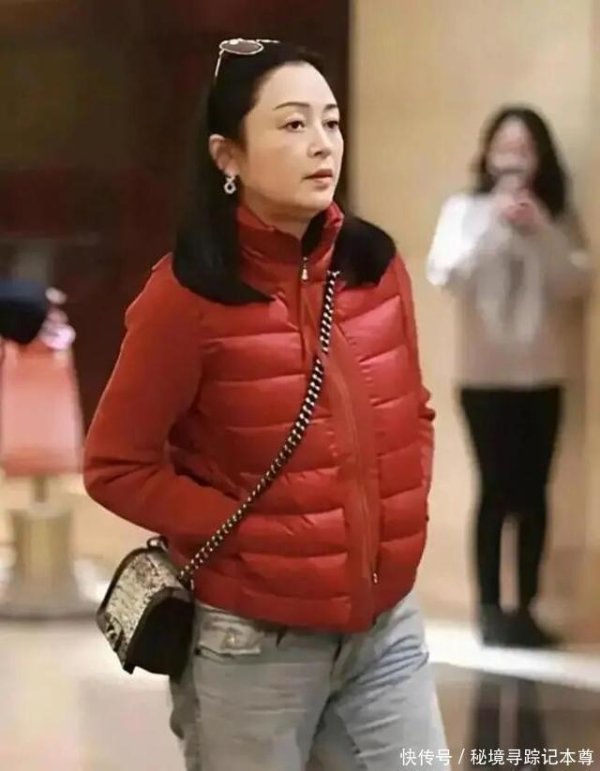 我要配资 57岁的陈红，被儿子丈夫“害”惨了！